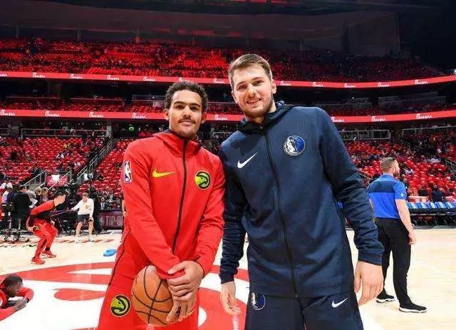 DO：斯图加特与阿森纳就签下法比奥-维埃拉展开接触（斯图加特与阿森纳就引进法比奥·维埃拉展开商谈）