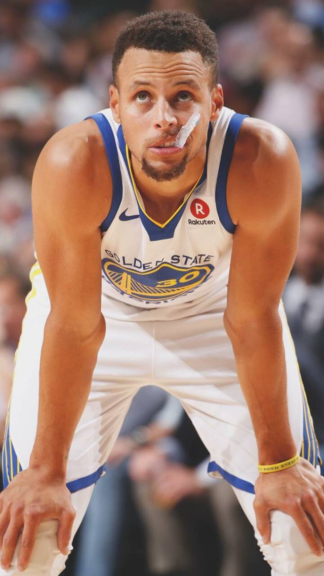 国安客战河内达万替补，据悉球员有小伤在身（国安客战河内，达万列替补，据称身有轻伤）