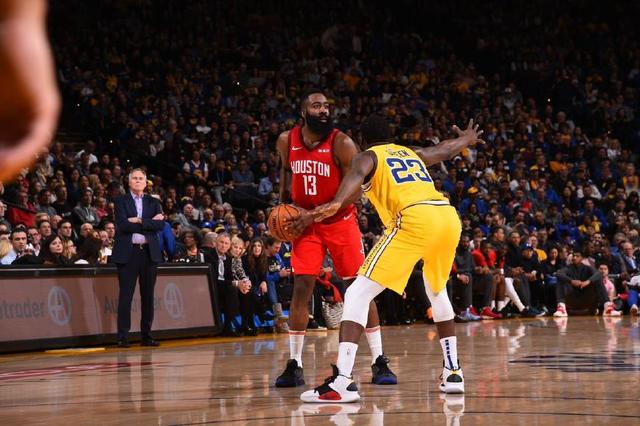 “我们知道我们可以依靠他”：坎特与法国队，永不落幕的故事（“有他就安心”：坎特与法国队的未完传奇）